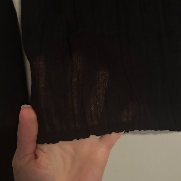 Gap Sheer Rib Henley Sweater in Black (Size S) - NEW with tags - Picture 4 of 4